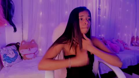 Natasha  online show from 12.25.24