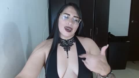 Natasha Smithe  online show from 11.27.25