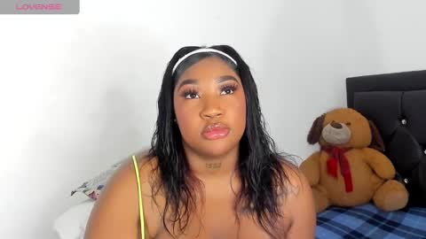 Natassha  online show from 03.05.25