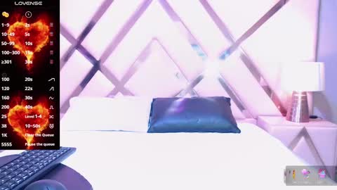 nathalia online show from 09.10.25