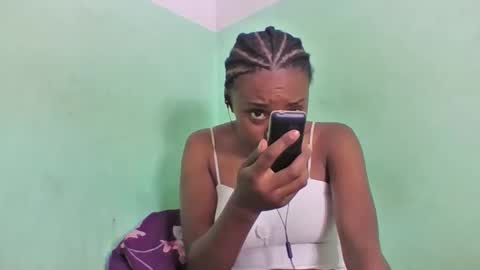 Snapshot of natha259706 chatting on 05.17.26 natha259706 online show from 05.17.26