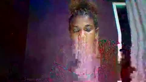 Snapshot of nathalia20005 chatting on 10.31.25 nathalia20005 online show from 10.31.25