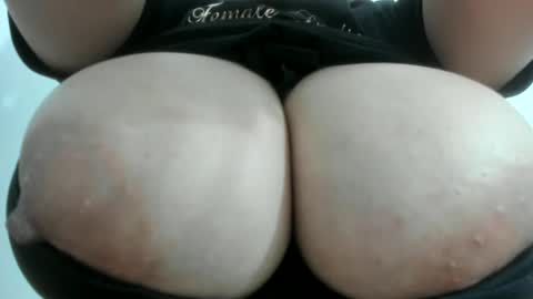     NATHALIA online show from 02.20.25