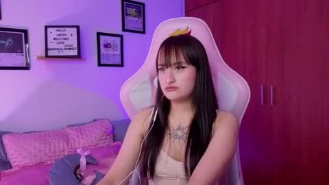 Snapshot of nathalia_ramirez_ chatting on 02.28.26 Nathalia Ramirez online show from 02.28.26