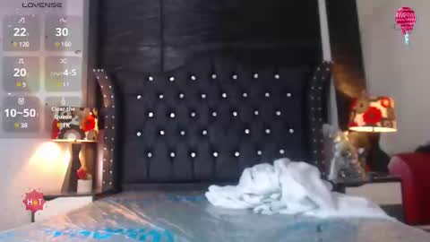 Snapshot of nathaliaz_ chatting on 12.06.24 nathaliaz online show from 12.06.24