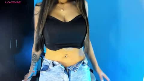 Nathalie online show from 12.30.24