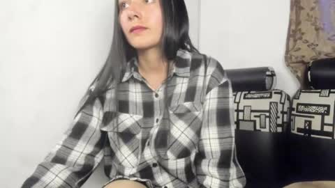 Snapshot of nathaly_love96 chatting on 04.30.26 Nathaly online show from 04.30.26
