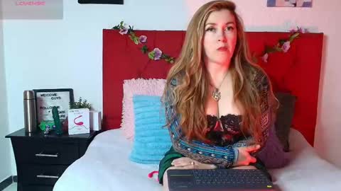 Natha online show from 10.15.25