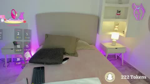 NATHALY  online show from 09.16.25