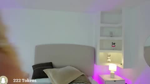 NATHALY  online show from 12.18.25