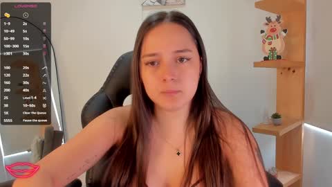 nathalyxx_ online show from 12.30.24