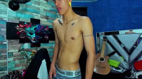 Snapshot of nathan_carson1 chatting on 12.19.24 nathan_carson1 online show from 12.19.24