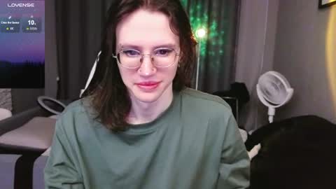 Snapshot of nathan_lucas chatting on 06.12.26 This name is so sexy you cant pronounce it. online show from 06.12.26