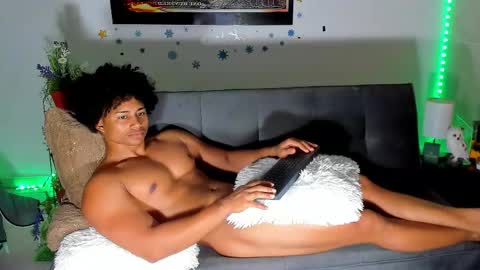 Snapshot of nathan_sexy247 chatting on 02.03.26 Nathan online show from 02.03.26