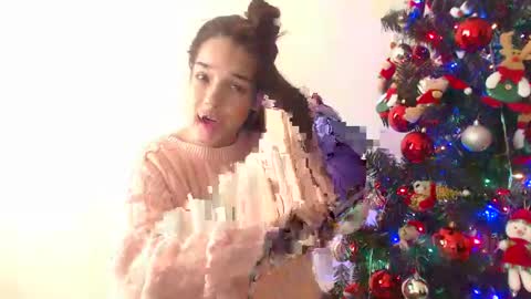 Nathalia online show from 11.14.25