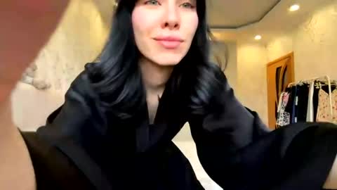 Snapshot of natishalowder chatting on 06.04.26 Megan online show from 06.04.26