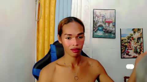 Snapshot of native_princess1 chatting on 02.06.25 native_princess1 online show from 02.06.25