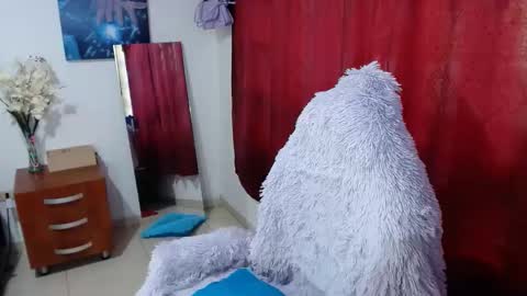 IG natsaall online show from 02.06.26