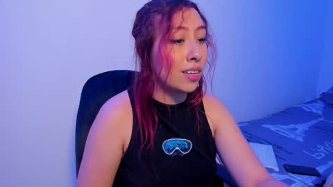 Natalia online show from 10.17.25