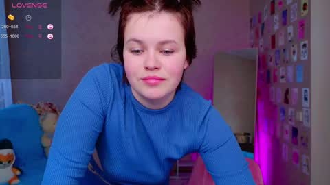 Snapshot of nattali_ chatting on 02.24.25 Natali online show from 02.24.25