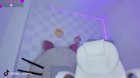 Snapshot of nattaly_adams_ chatting on 10.17.25 Naty online show from 10.17.25