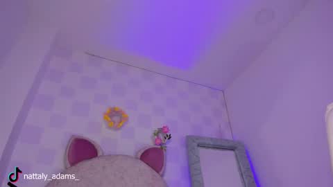 Snapshot of nattaly_adams_ chatting on 10.23.25 Naty online show from 10.23.25