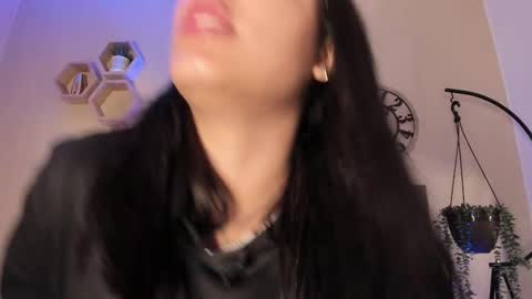 NATTASHA BROWN  online show from 01.07.26