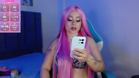 Snapshot of natti_bluee chatting on 04.07.26 natti_bluee online show from 04.07.26