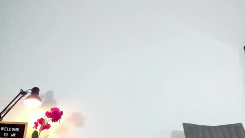 Snapshot of nattytrainor chatting on 03.25.26 Natty Trainor online show from 03.25.26