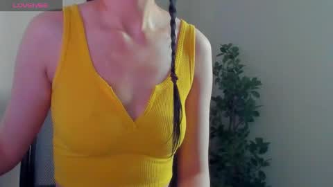 peach online show from 10.23.25