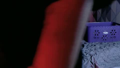 Gwen  online show from 10.23.25