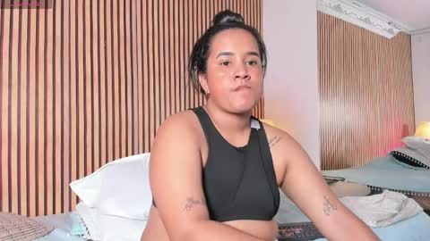 Snapshot of naty_bustos chatting on 05.18.26 naty bustos online show from 05.18.26