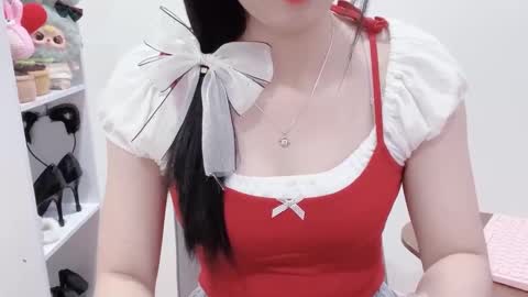 Kiki online show from 12.04.25