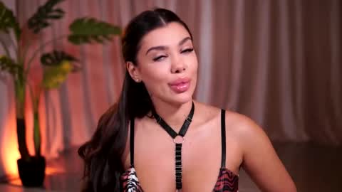 Snapshot of natydesiree chatting on 04.30.26 Naty online show from 04.30.26