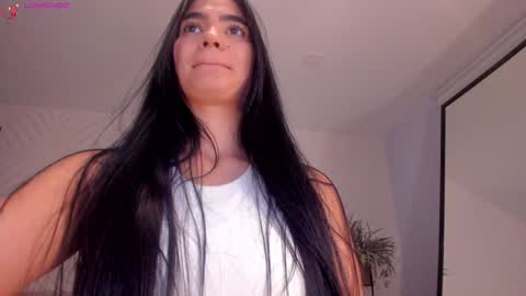 Naty Ferrer online show from 01.24.25