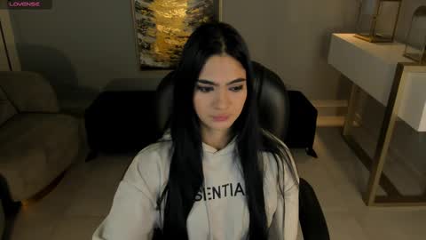 Naty Ferrer online show from 02.19.25