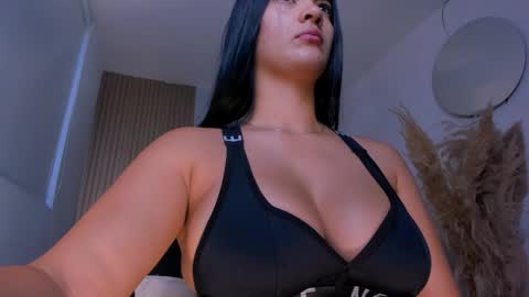 Naty Ferrer online show from 10.01.25