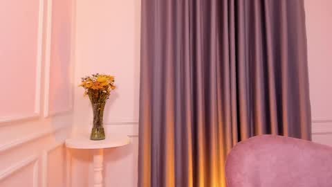 IG nattichips online show from 01.23.25