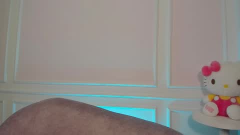 IG nattichips online show from 01.30.25