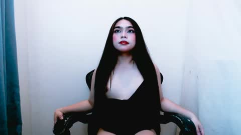 Snapshot of naughtcummer_yllana chatting on 05.01.26 naughtcummer_yllana online show from 05.01.26