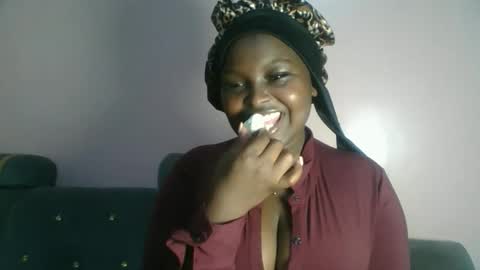 naughti_garlie online show from 04.17.26