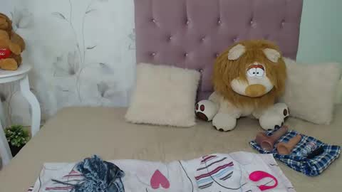 Zoe online show from 02.17.25