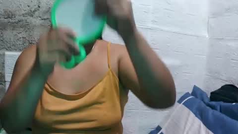 Snapshot of naughty_baby25 chatting on 01.27.25 Hannah online show from 01.27.25