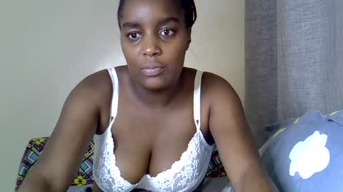 Snapshot of naughty_booby chatting on 06.16.26 Bettybooby online show from 06.16.26