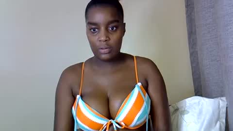Snapshot of naughty_booby chatting on 06.26.26 Bettybooby online show from 06.26.26