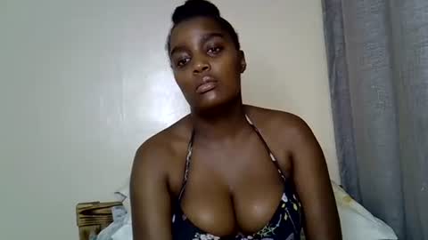 Snapshot of naughty_booby chatting on 07.01.26 Bettybooby online show from 07.01.26