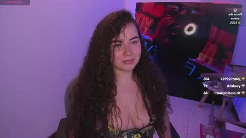 Snapshot of naughty_butt chatting on 06.12.26 Megan online show from 06.12.26