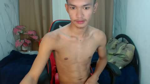 itzme cyril online show from 06.25.26