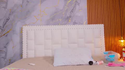 SASHA  online show from 11.29.25