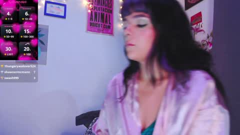 Snapshot of naughty_em_17 chatting on 12.30.24 Em please help me reach 100 thumbs up 3 online show from 12.30.24